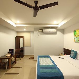 Standard King Suite